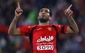 صحبت های متضاد پرسپولیسی ها درخصوص وضعیت وحید امیری؛ ماجرا چیست؟!