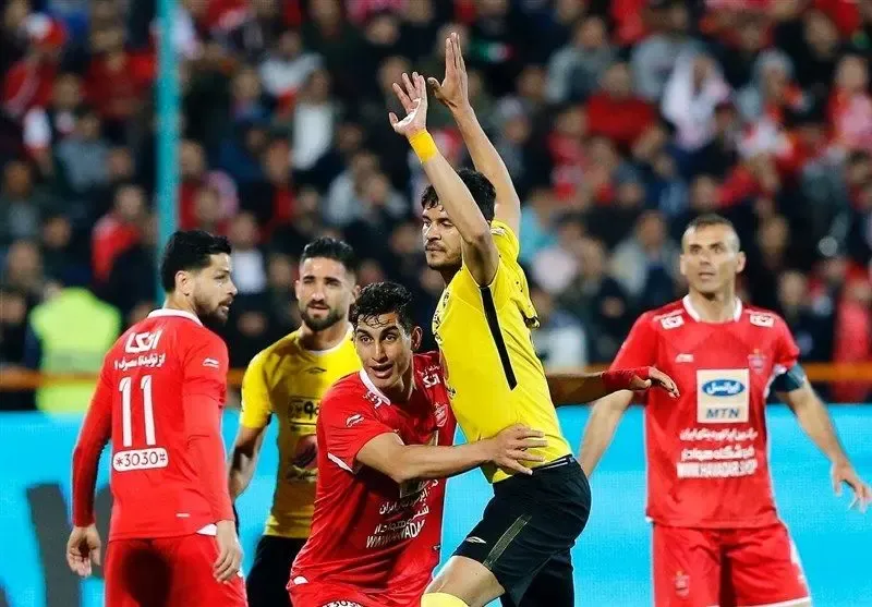 نقل و انتقالات پرسپولیس؛ مذاکره با 