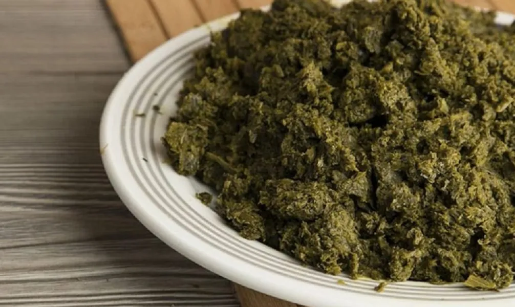 سبزی قورمه سبزی