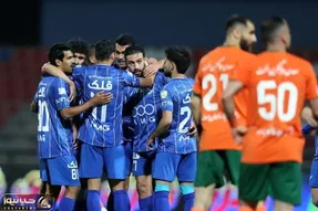 صدر با شلیک طلایی منیر؛ استقلالِ وریا بالا رفت، جباری دست خالی ماند