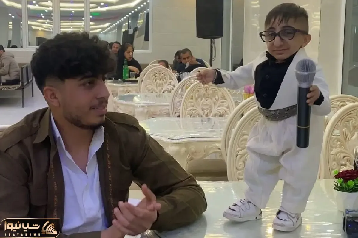 آواز محلی؛ کوتا قامت ترین مرد ایران با 50 سانت قد رو میز تالار چه آهنگ کوردی خوند