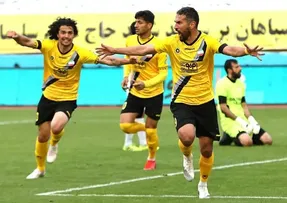 بمب واقعی نقل و انتقالات را سپاهان منفجر کرد؛ یک مدعی علیه دو مدعی