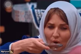رونمایی گلوریا هاردی از بخش ایرانیش تو جوکر/ با نعلبکی چایی میزنه بدن فک احسان افتاد
