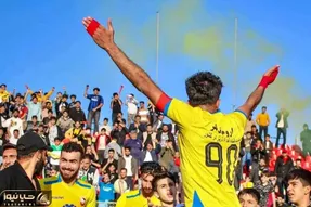 نوشته عجیب پشت پیراهن تیم لیگ یکی
