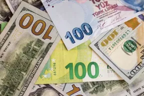 قیمت دلار، یورو و درهم امروز پنجشنبه 15 مرداد 1405؛ دلار عقب رفت، حواله‌ها صعودی شدند