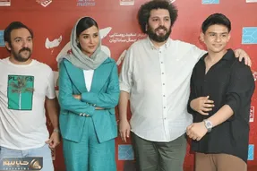 آواز احساسی| بازیگر 