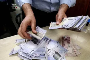 حقوق و دستمزد کارگران برای سال 1400 تعیین شد