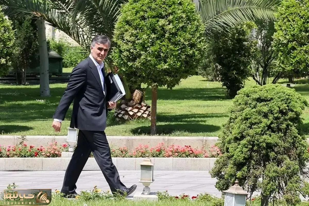 فرزین رفتنی شد؟