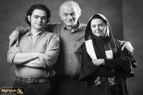آواز شاد؛ فلیم لو رفته از رقص و آواز فتعلی اویسی از مراسم دخترش زیرخاکیه