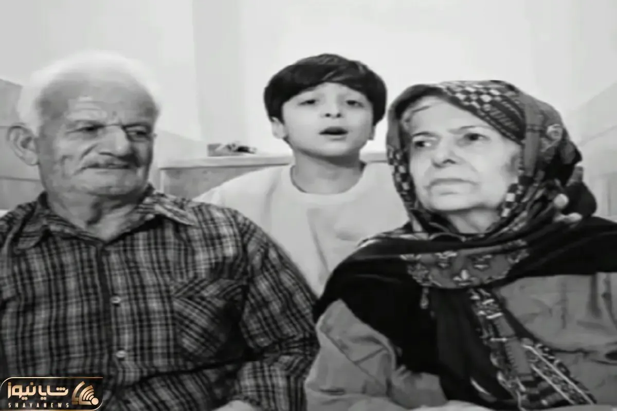 آواز احساسی؛ بچه برا پدربزرگ و مادربزرگش خوند چه نگاه پر افتخاری بهش میندازن ماشالا