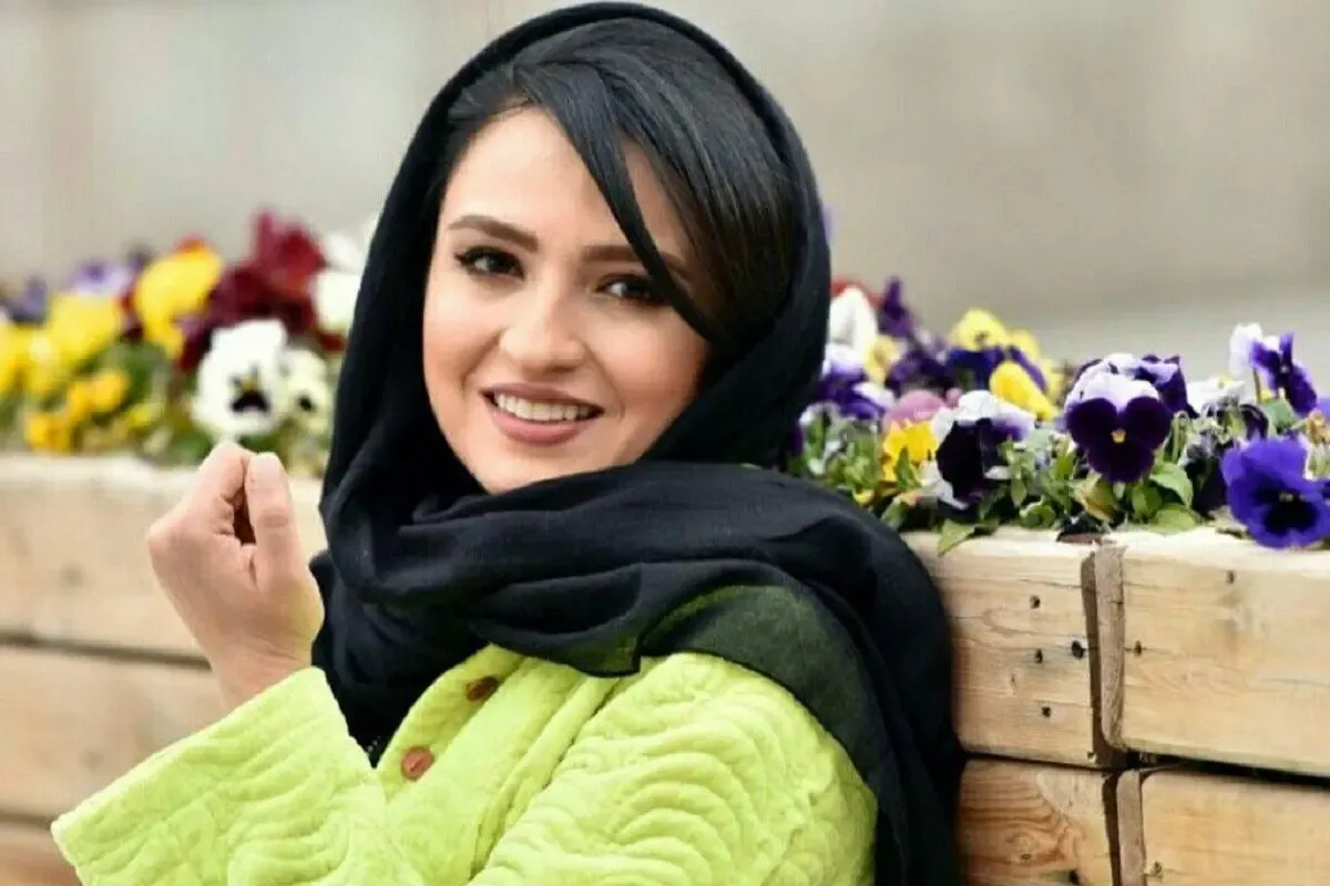 تشکر گلاره عباسی از کارگردان زن مطرح سینما