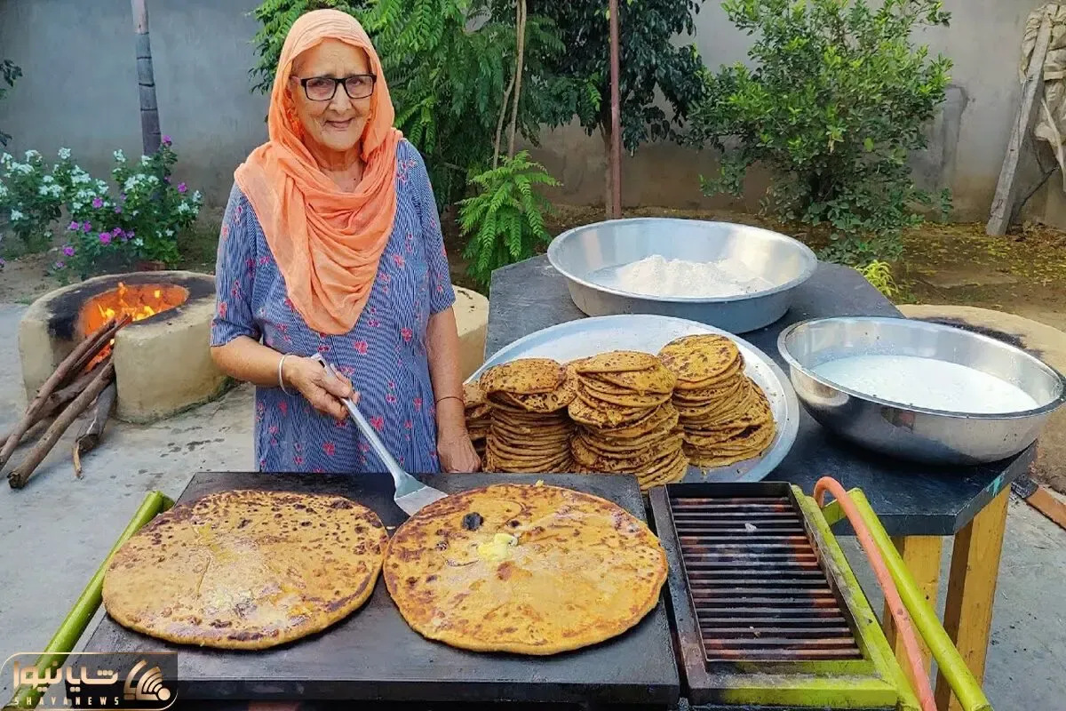 غذای روستایی؛ وقتی مامان بزرگ هندی یه چیز مثل الویه تو خمیر میکنه و پهن میکنه کف تابه