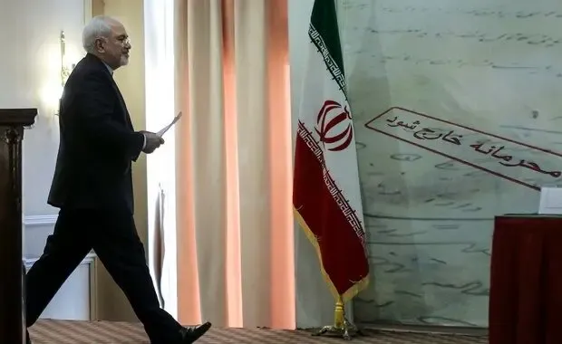 ظریف برای ثبت نام در انتخابات ۱۴۰۰ شرط گذشت!