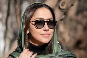 بهاره کیان افشار با مانتو، شال خاص و چهره ای پر احساس | عکس