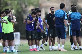غیبت 8 بازیکن استقلال مقابل ذوب آهن