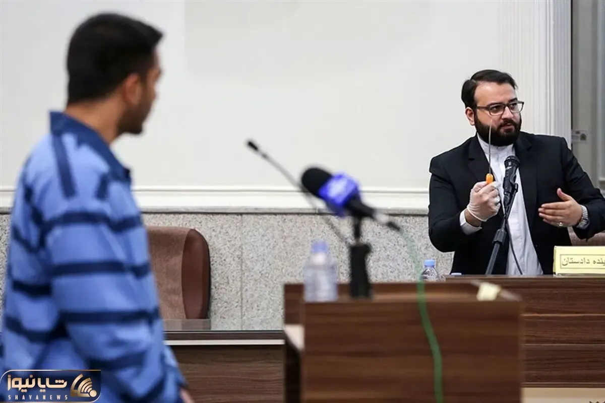 (عکس) لحظه اعدام مجیدرضا رهنورد در مشهد و ملاعام