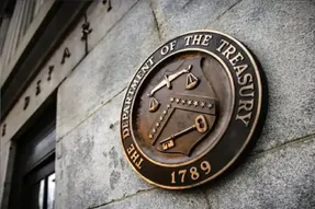آمریکا از احتمال توافق با ایران خبر داد؛ بازگشت آرامش به مسیر عبور کشتی‌ها؟