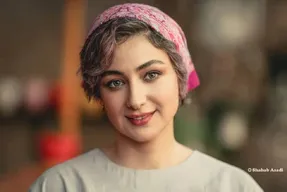 ویدا جوان با تیپی ساده اما چهره ای خیره کننده!