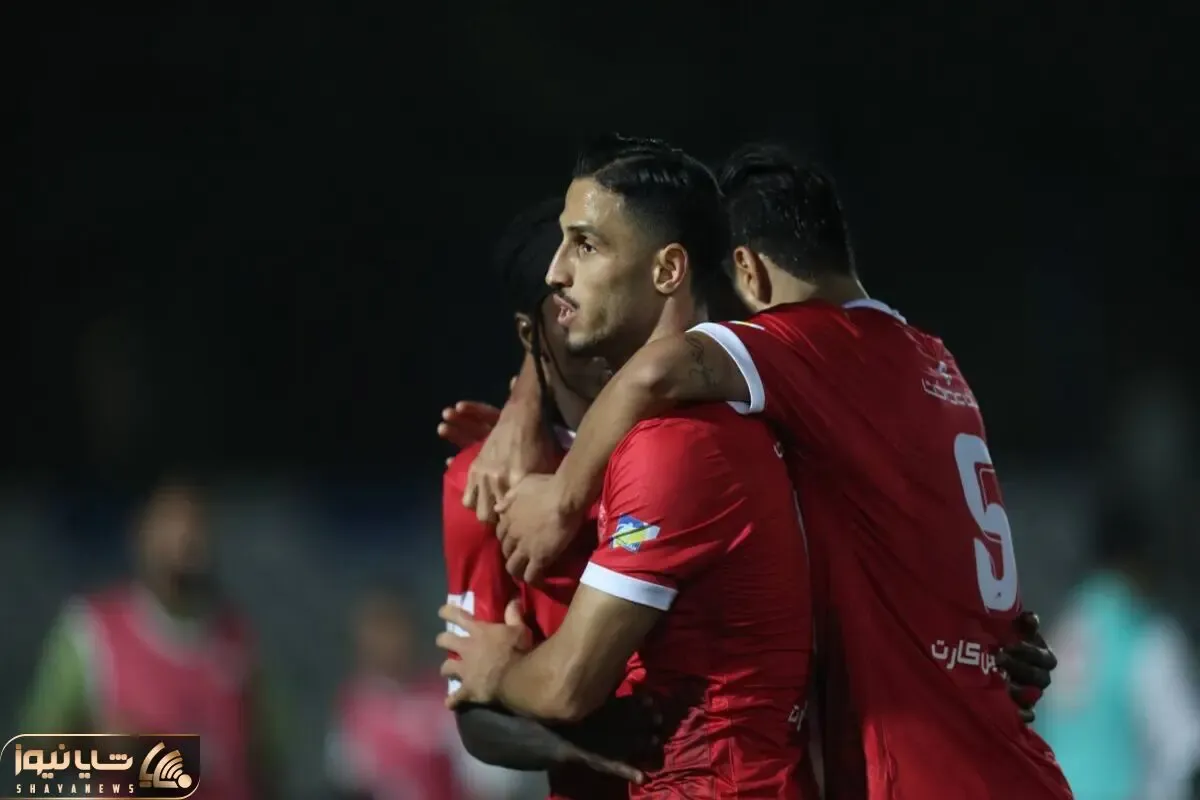 علیپور در پرسپولیس ماندنی شد؟