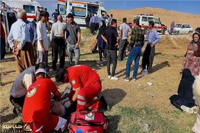 مینی‌بوس حامل دانش‌آموزان در نقده واژگون شد + جزئیات مصدومان