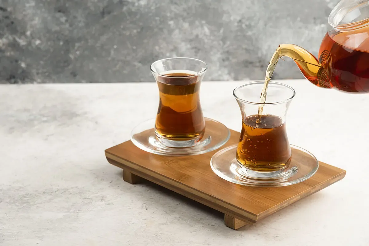چرا نباید چایِ زیاد بنوشیم؟ هفت عارضه ی مصرف زیاد چای!