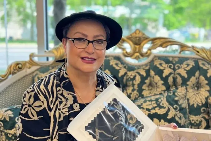 زنان دوست دارند مثل مریم امیرجلالی باشند؛ تشر زدن به ناخن کارش و راه نیامدن با او