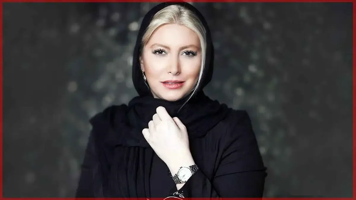 سلفی خوش آب و رنگ فریبا نادری با گوشی 34 میلیونی اش