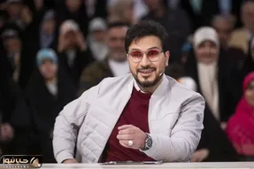 تلاوت ملکوتی؛ حامد شاکرنژاد تو بنگلادش نمی زارن صدق الله بگه و هی ازش والشمس می خوان