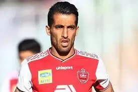 تلاش ستاره پرسپولیس برای حضور در بازی با پیکان