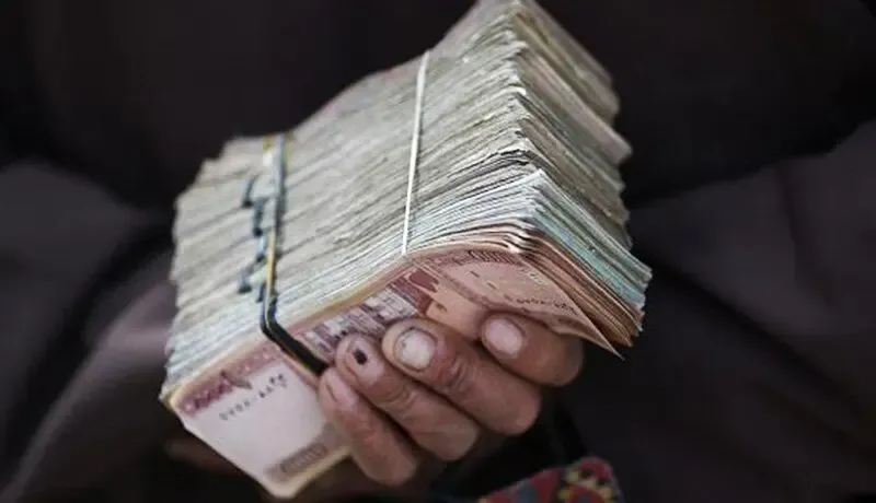 با اصلاح و کاهش حقوق کارگران موافقت شد؟