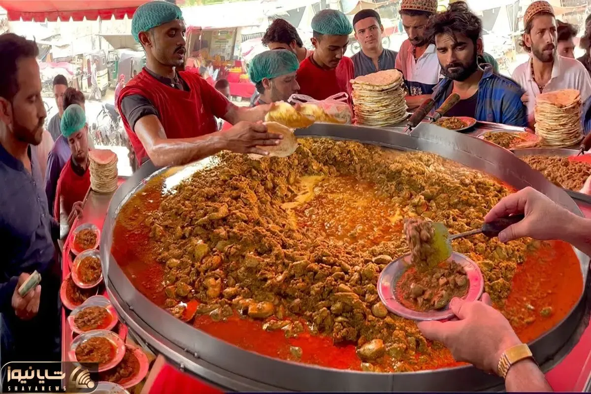 غذای خیابانی؛ جغول بغول جذاب پاکستانی که قیافه اش دل میبره وای به حال طعم و مزه اش
