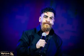 آواز جیگرسوز؛ معین زد خودش بغضش رو قورت داد و آهنگ چه حیف رو خوند سالن شد عزا خونه