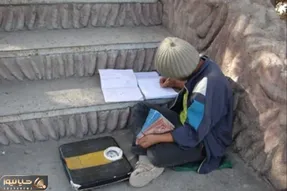 آواز احساسی؛ بچه کار چه سوزناک آهنگ بیا بریم باغ کدوم باغ رو  میخونه قلبتو آتیش میزنه