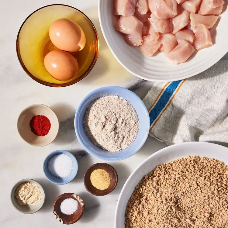 مواد اولیه مرغ پاپ کورنی