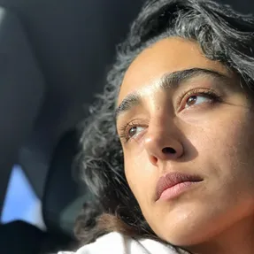 عکس گلشیفته فراهانی و پدرش در ساحل جنجالی شد!