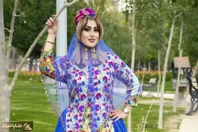 آواز محلی؛ عشایر بختیاری دارن لری میرقصن با لباس گرون و اصیلشون حق دارن بنازن