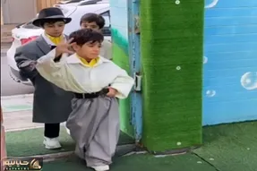 آواز ادایی؛ جوجه ماشینیا لباس ددی پوشیدن به تنشون زار میزنه باباکرم میرقصن