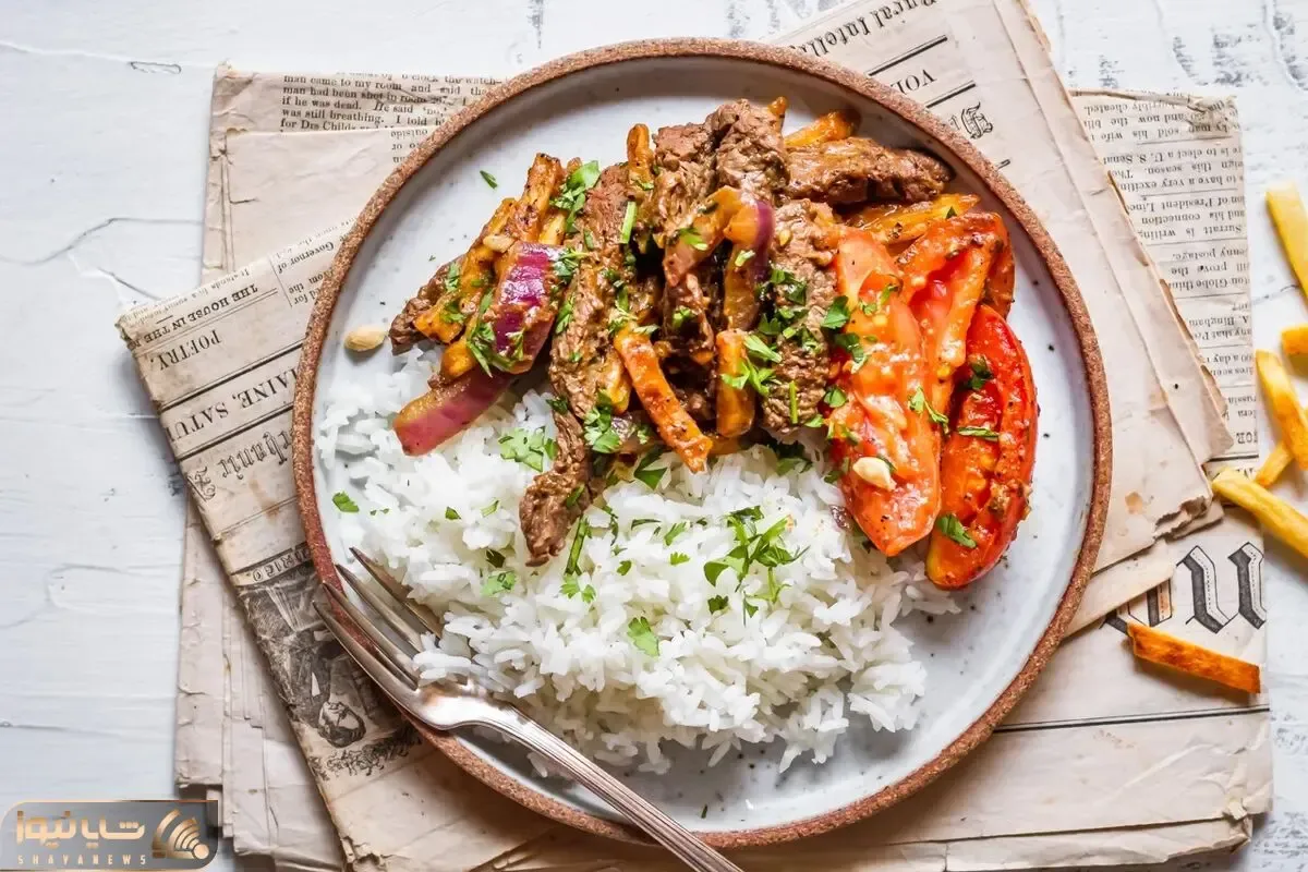 طرز تهیه لومو سالتادو ؛ یه غذای پرویی که قراره تو مهمونی ها حسابی کن فیکون کنه