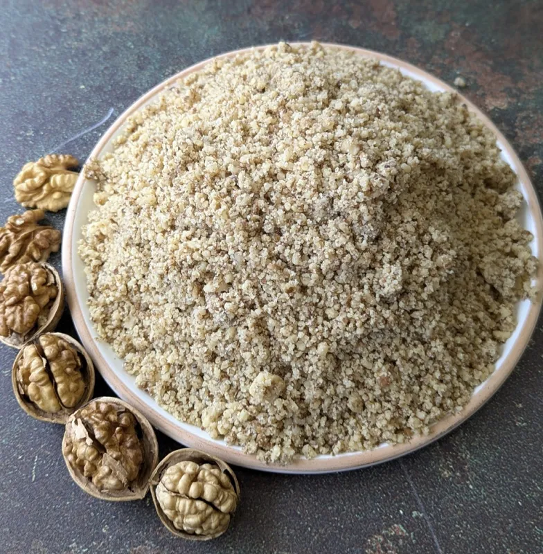 تفت دادن گردو