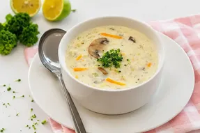طرز تهیه سوپ شیر رستورانی؛ ساده و خوشمزه