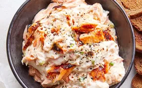 طرز پخت دیپ ماهی سالمون با پنیر خامه ای