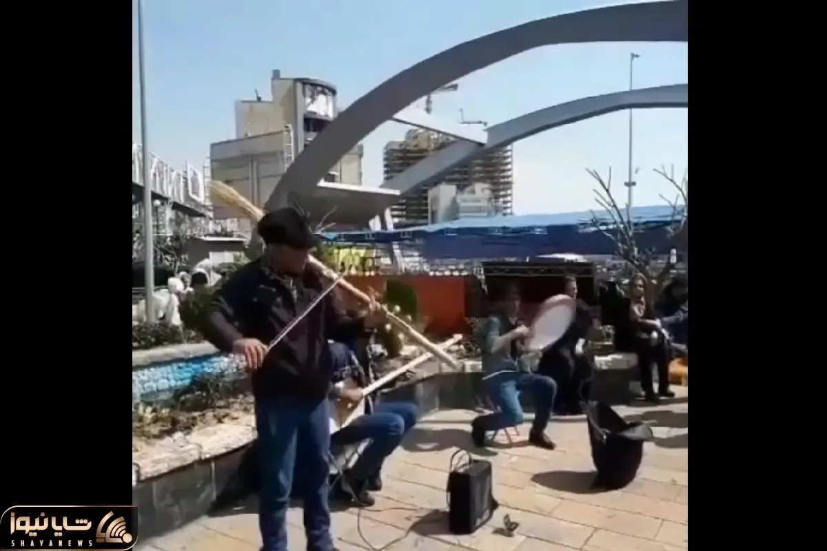 آواز خیابانی؛ این اکیپ چه با حس آهنگ امشب شب مهتاب رو میزنن فقط اونی که جارو دستشه