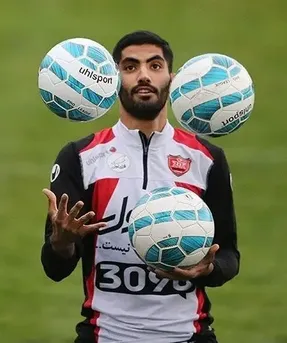 حاجی پرسپولیسی ماند و یحیی کوتاه آمد