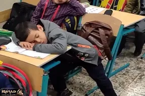 آواز شادیسم؛ معلم خوش صدا میبینه دانش آموزش خوابه آهنگ میخونه بیدار شه انگار نه انگار