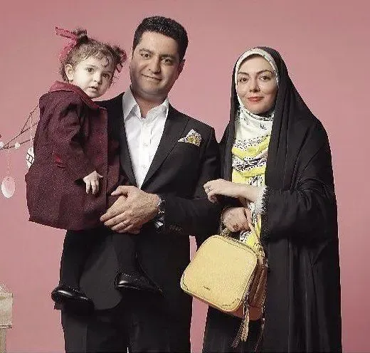 شام عاشقانه آزاده نامداری و همسرش + عکس