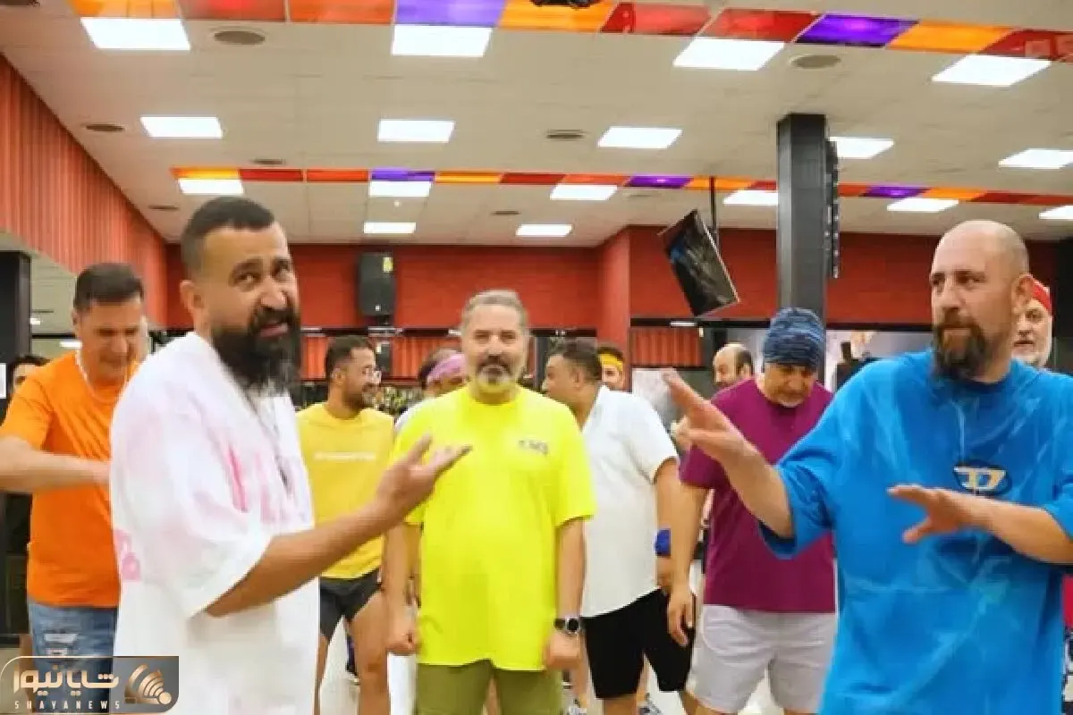 آواز شاد؛ تو باشگاه وسط رقص و ایروبیک برا مهدی سالک تولد گرفتن تبریک داریوش فرضایی رو