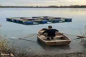 معماری خلاقانه؛ ویلای معلق و شناور روی آب ساخت شبی خداتومن اجاره میده