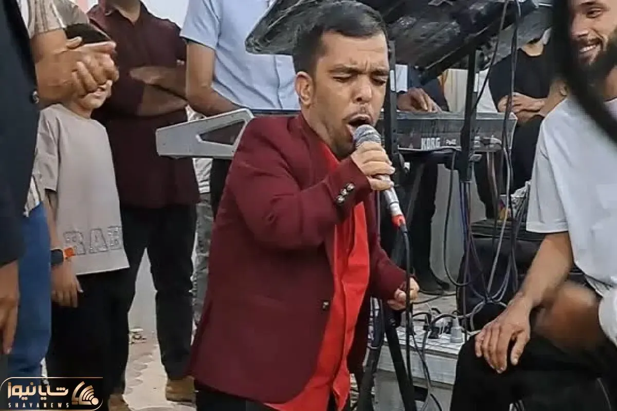 آواز شاد؛ پسر کوتاه قامت تو عروسی یه تنه مجلسو به دست گرفت و آهنگ زینو زینو رو خوند