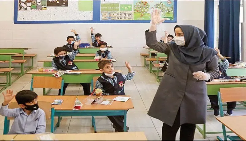 با اجرای رتبه بندی بیشتر معلمان چقدر حقوق می گیرند؟