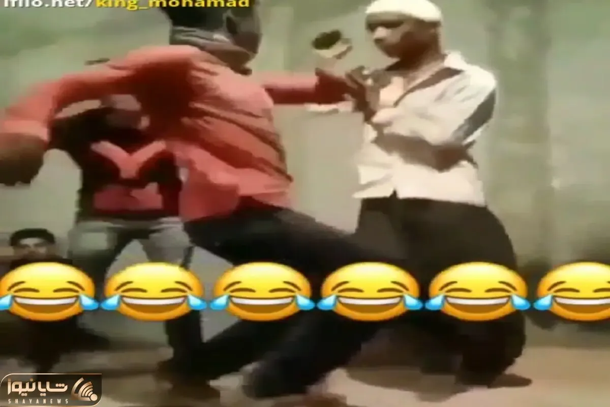 آواز شاد؛ تقلید رقص مار کبری توسط جوونای شیلنگی و ترکه ای
